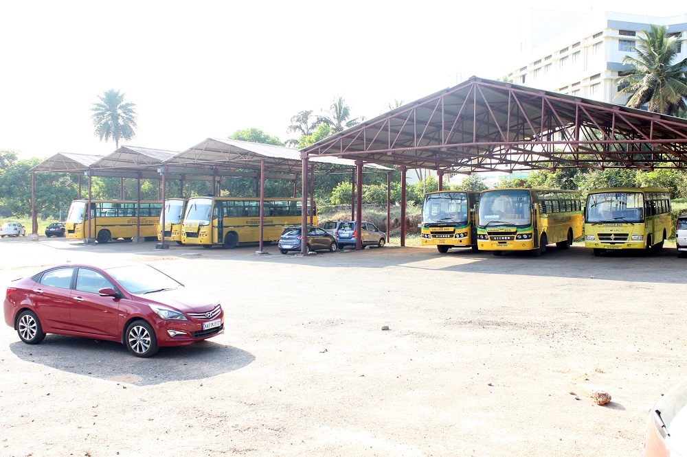 RV University Transportation - Transport Rv